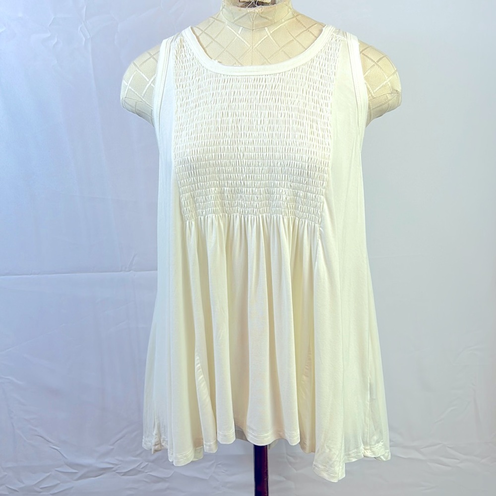 Emmer & Oat White Sleeveless Tunic Lace Back Top Size Small Excellent Condition
